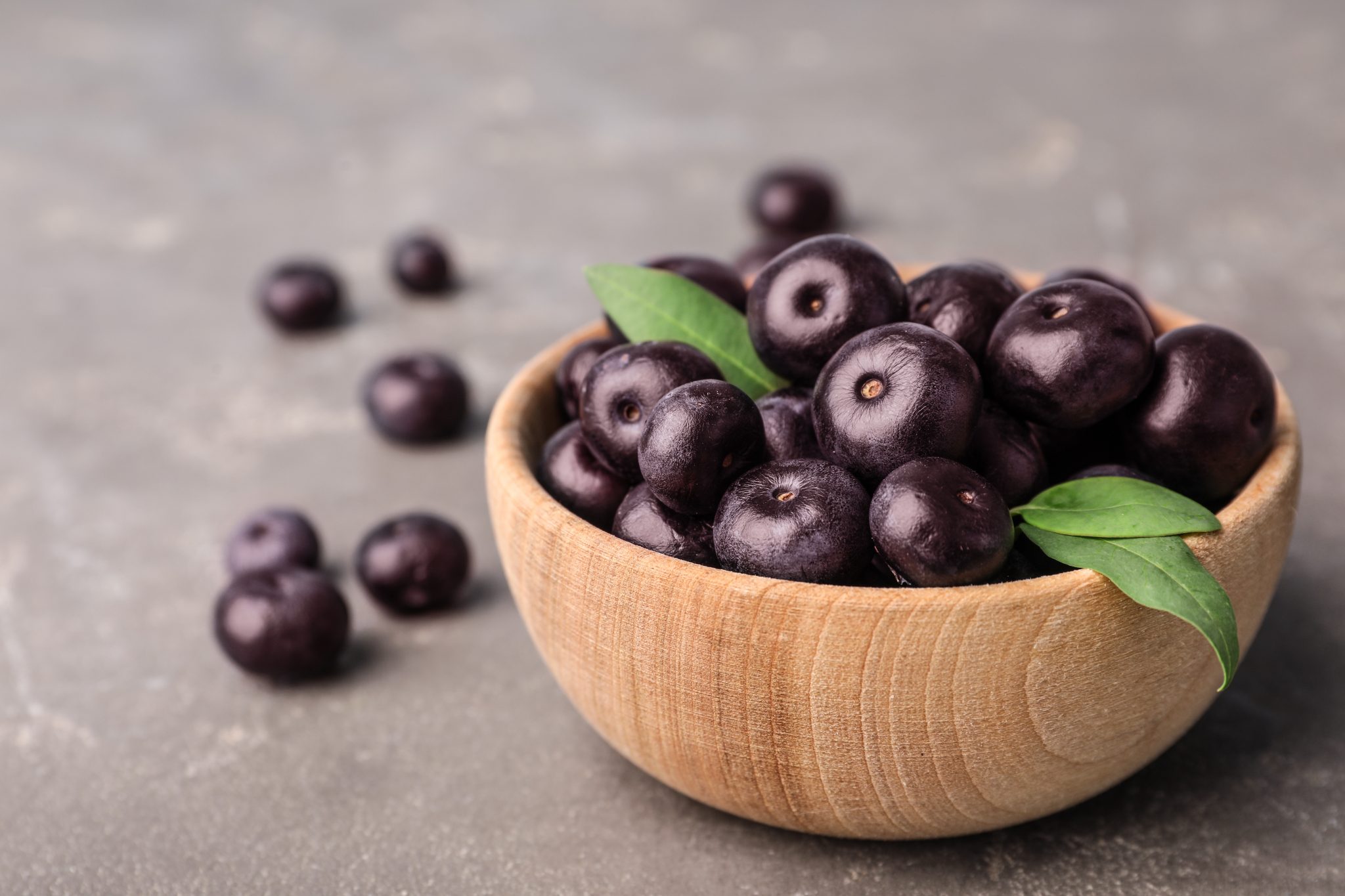 Risky or Healthy? Is It Safe to Eat Acai During Pregnancy? • Mama Bean