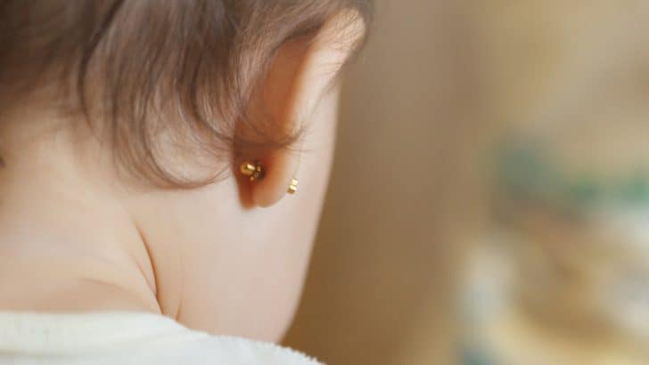 How to Choose the Best Earrings for Baby?