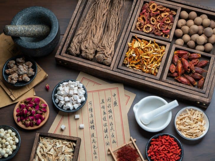 Nature Boosters: Chinese Herbs for Fertility Over 40