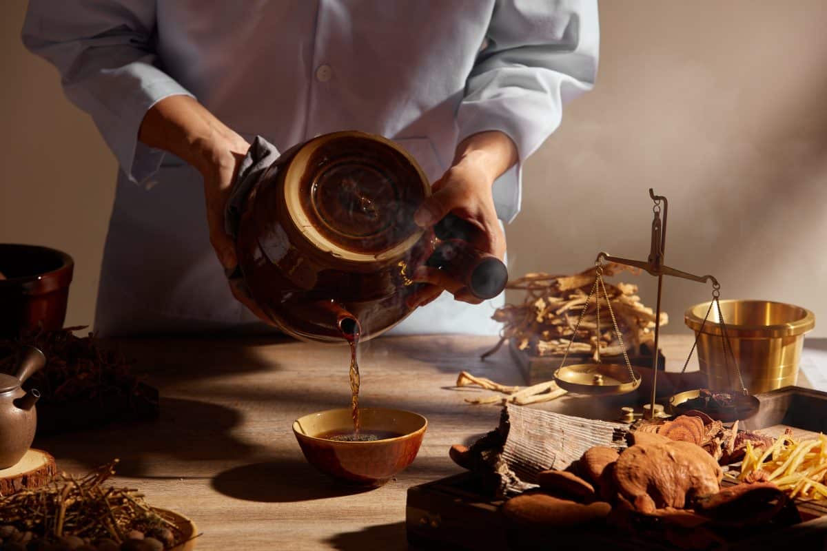 Nature Boosters: Chinese Herbs for Fertility Over 40