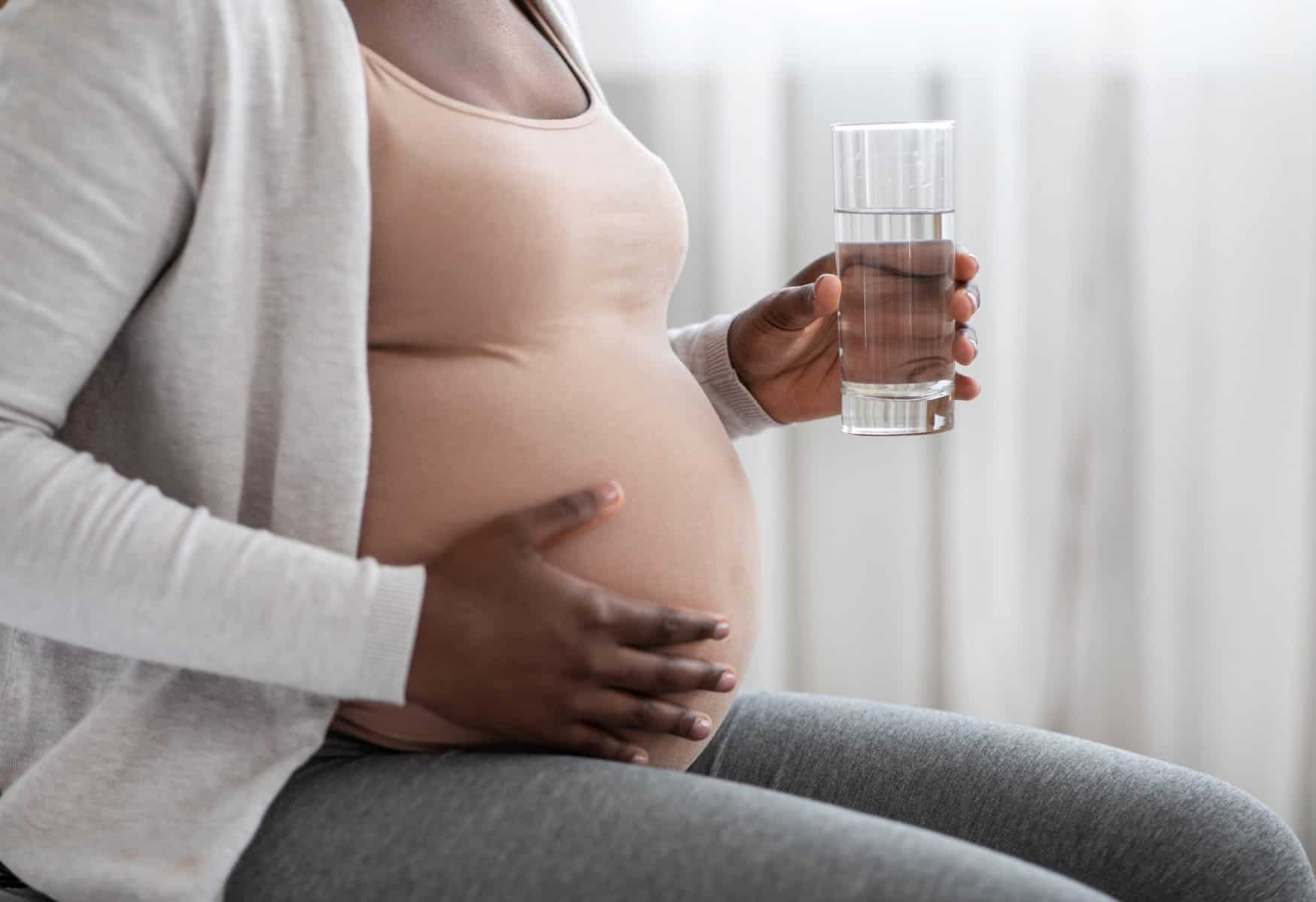 vomit-water-during-pregnancy
