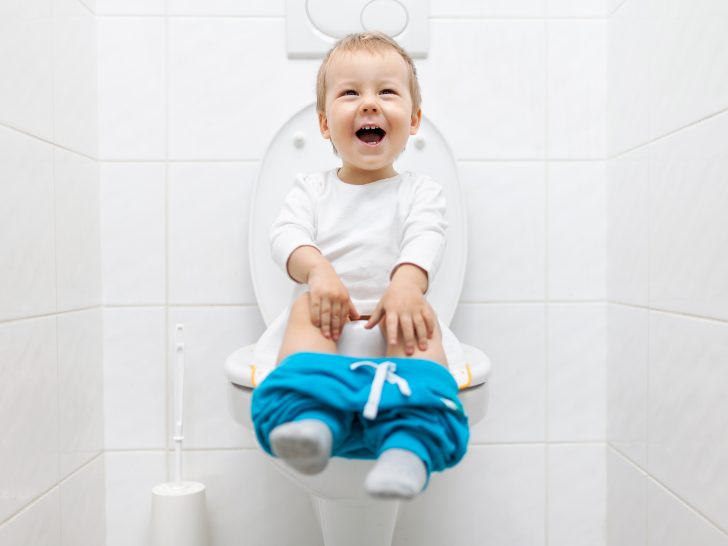 What to Do When Breastfed Baby Poop Smells Like Rotten Eggs?