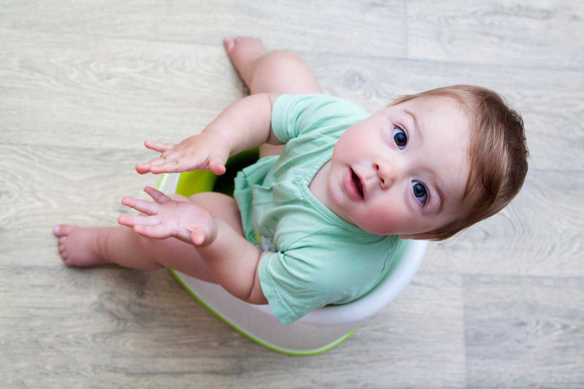 What to Do When Breastfed Baby Poop Smells Like Rotten Eggs?
