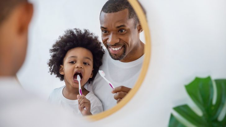 How to Brush Toddler Teeth