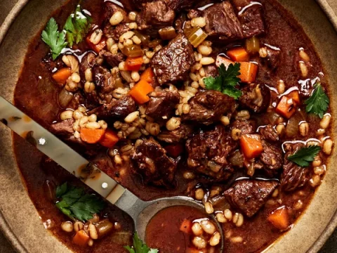 Hearty Beef and Barley Soup: A Comforting Classic for Cozy Nights