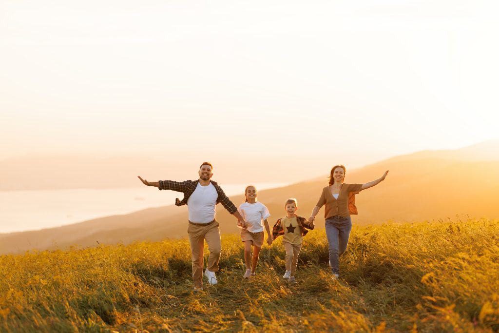 77 Citations sur le bonheur de la famille unie et heureuse