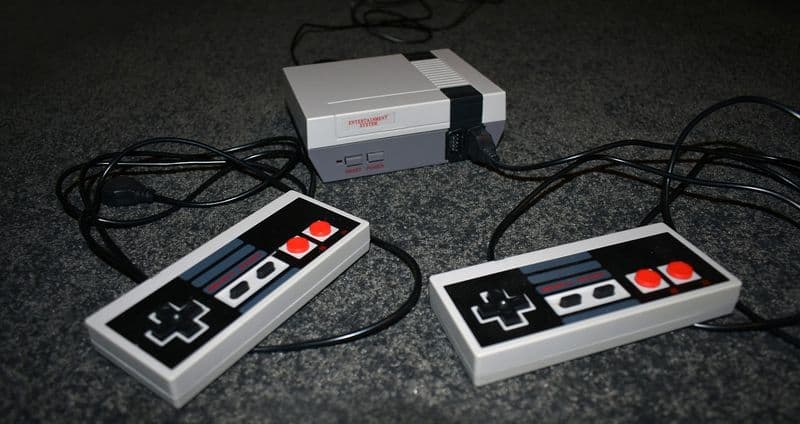 Nintendo Entertainment System (NES)