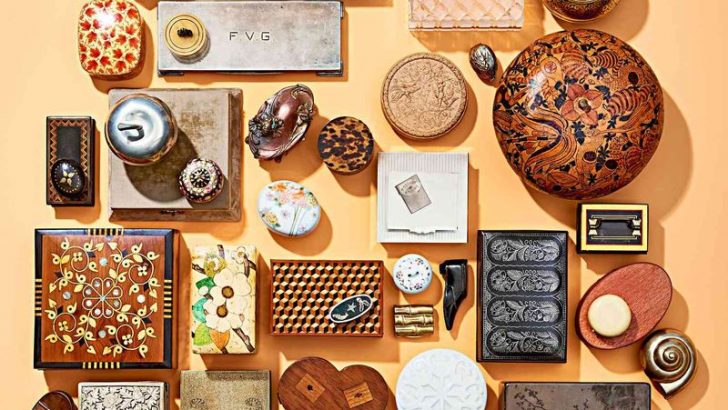 The Common 5 Antique Pieces That Are Practically Worthless, Do You Have Them In Your Home?