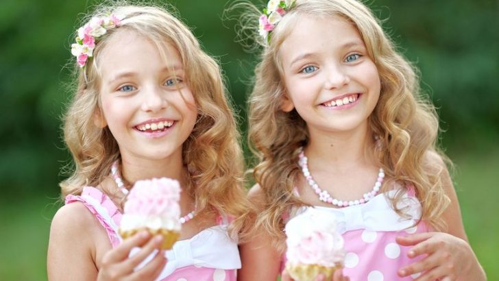 20 Baby Names Perfect for Twins That Sound Great Together