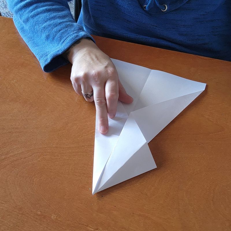 Mastering the Art of Paper Airplanes