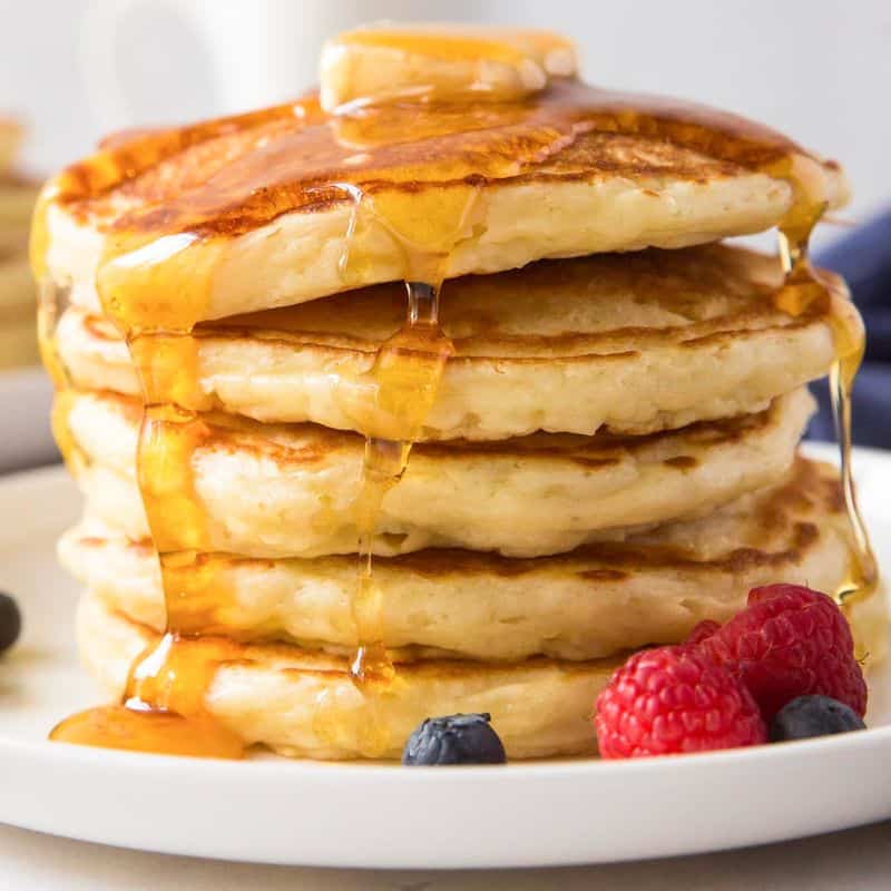 Fluffy Buttermilk Pancakes