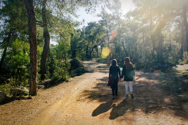Balancing Independence and Togetherness