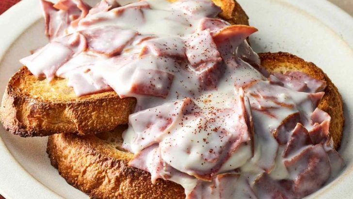11 American Food Combinations That Horrify the Rest of the World But We Can’t Live Without