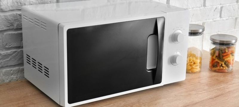 Microwave Oven