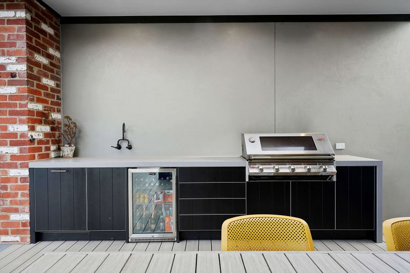 Outdoor Kitchens
