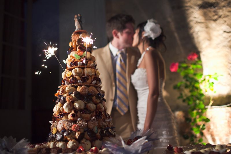 Wedding Cake Cutting