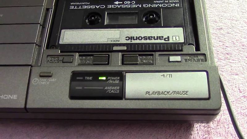 Answering Machine Dynamics