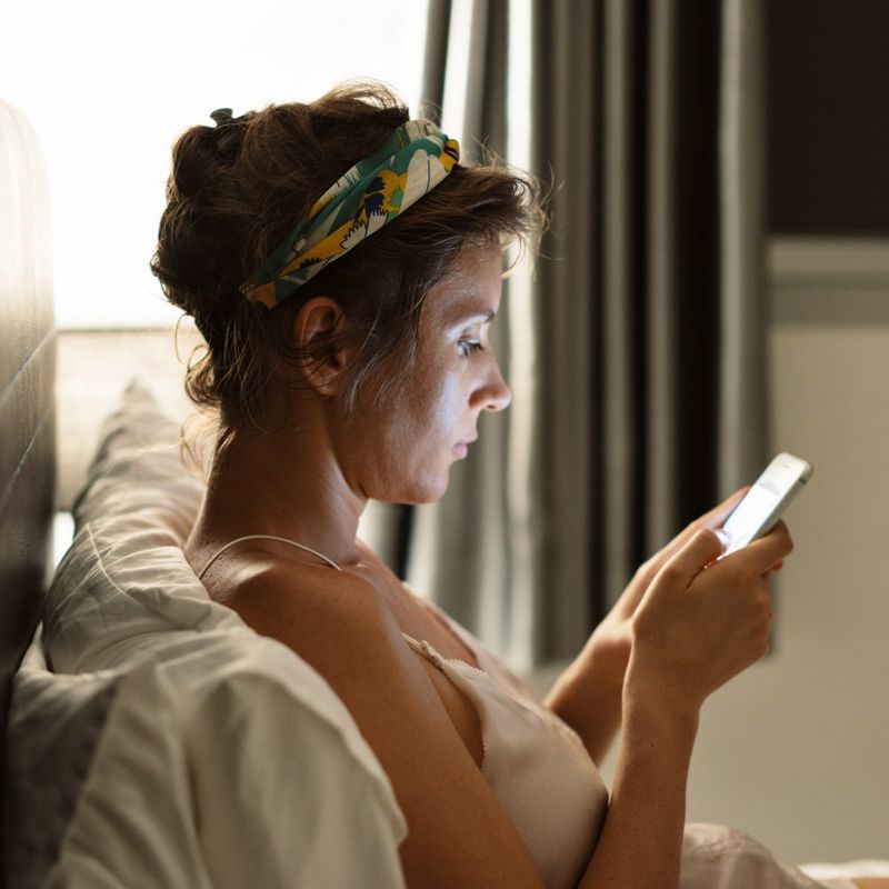 Avoid Checking Phone