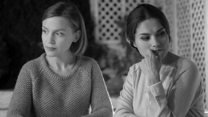 6 Subtle Signs Someone Is Secretly Jealous of You But Hiding It Well