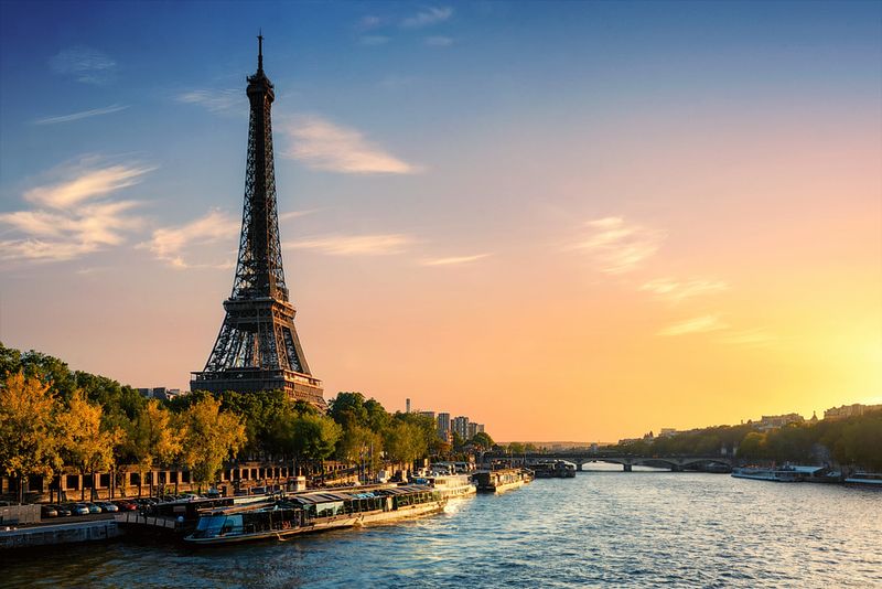 City Escape in Paris, France