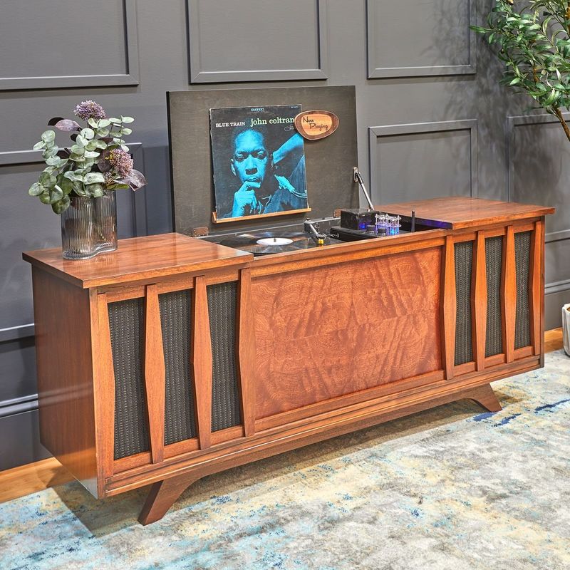 Console Stereos