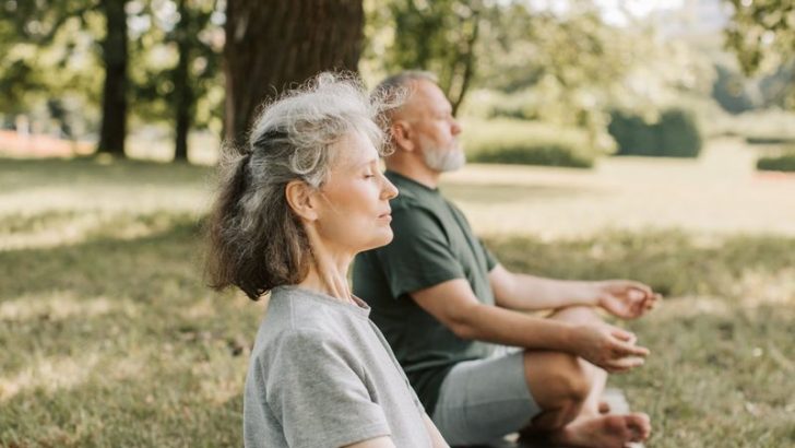 9 Signs You’re Aging Well, According To Geriatricians