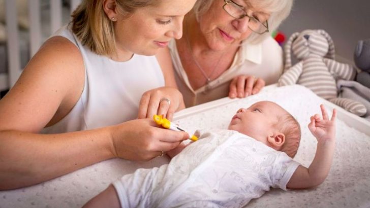 9 Surprising Reasons Why Maternal Grandmothers Are Key In The First Days Of a Child’s Life