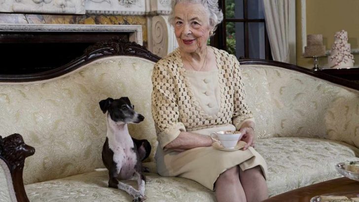 12 Phrases Boomers Need to Avoid If They Don’t Want To Sound Old