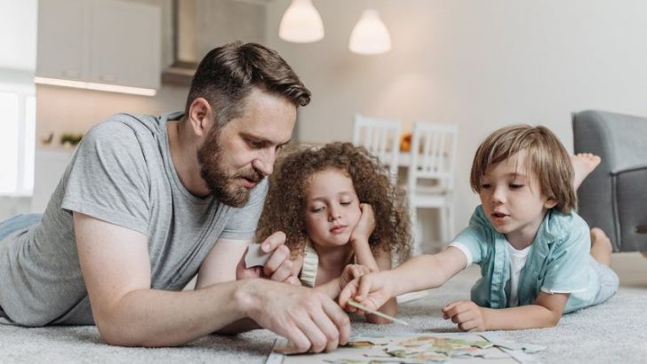 Parents Who Raise Successful Kids Use These 10 Phrases