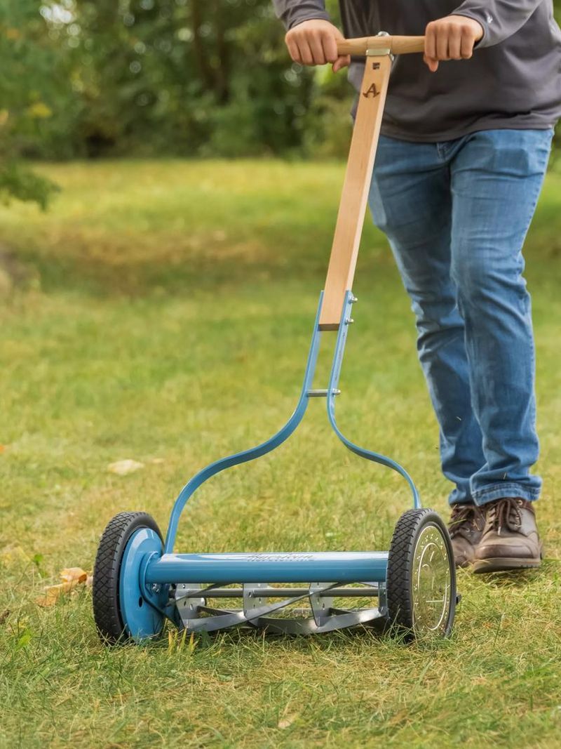 Manual Lawn Mowers