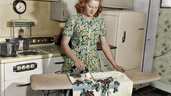 10 Daily Household Tasks Women Were Expected to Complete Before 9am in the 1960s