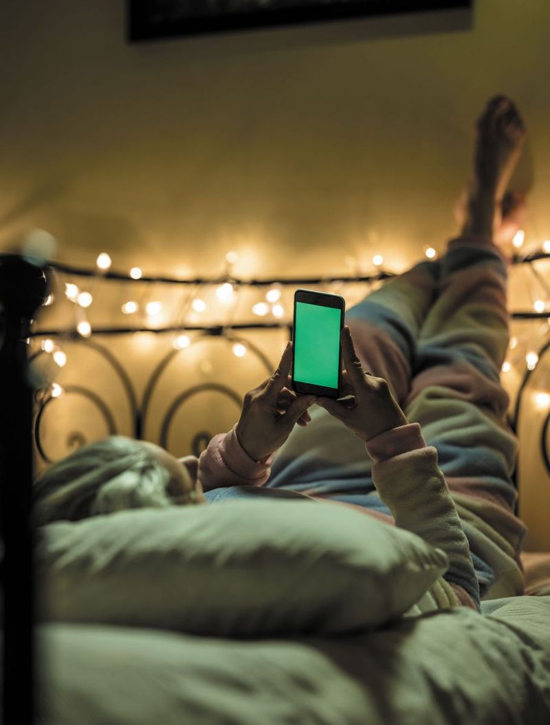 Limit Screen Time Before Bed