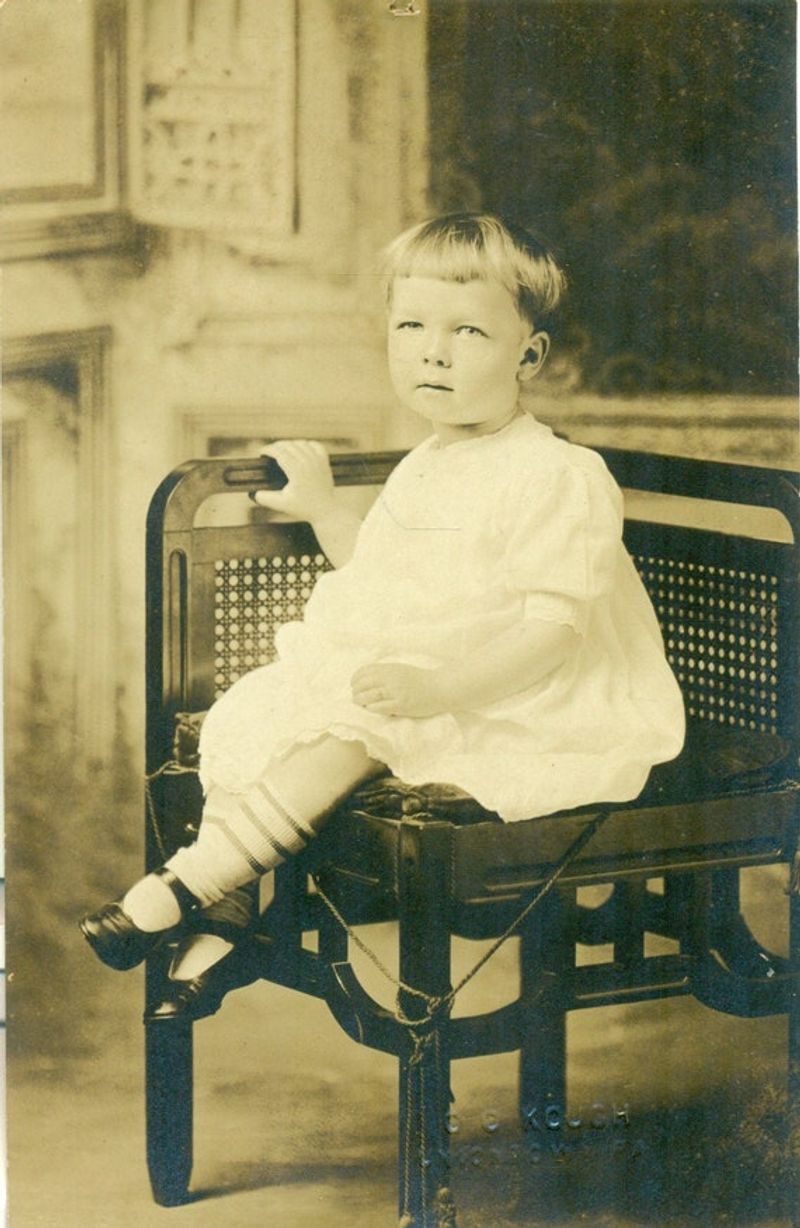 James (1910s)