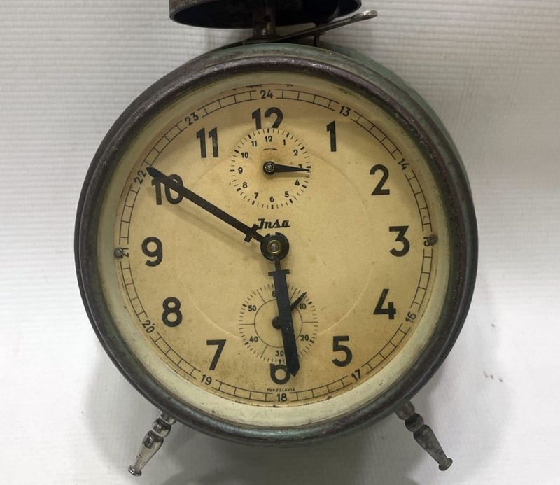 Mechanical Alarm Clock Ring