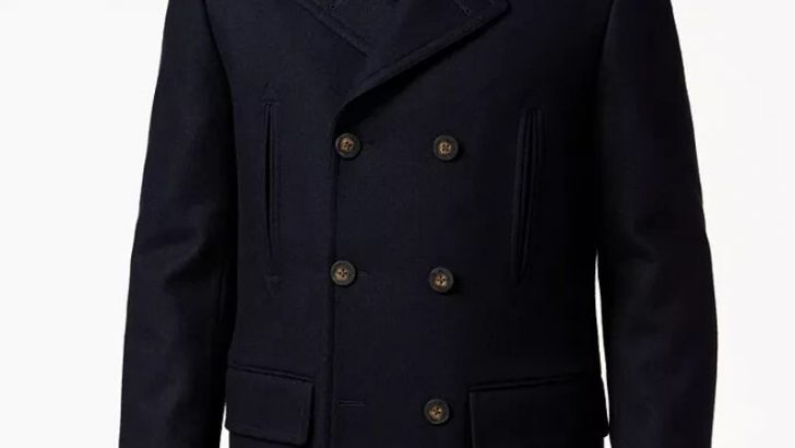 11 Clothing Items Men Wear That Women Secretly Find Extremely Attractive