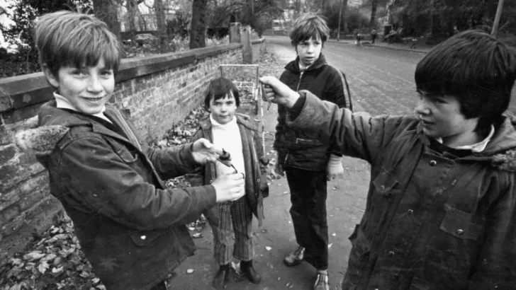 15 Everyday Things All ’70s Kids Used To Do, That Are Now A Thing Of The Past