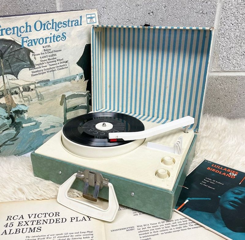 Record Player Static