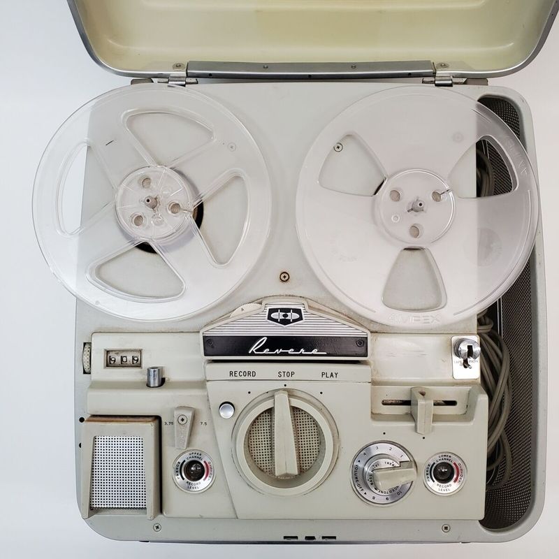 Reel-to-Reel Tape Players