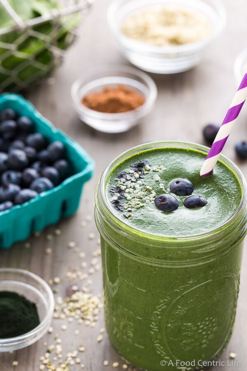 Smoothie with Leafy Greens and Berries
