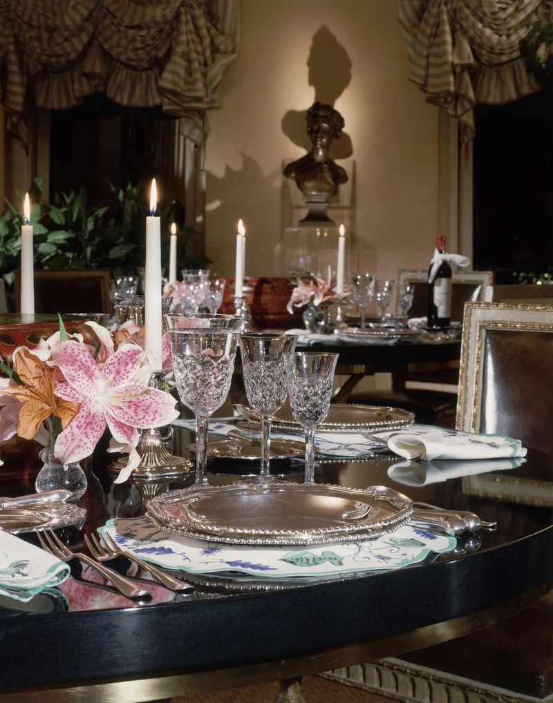Structured Table Settings