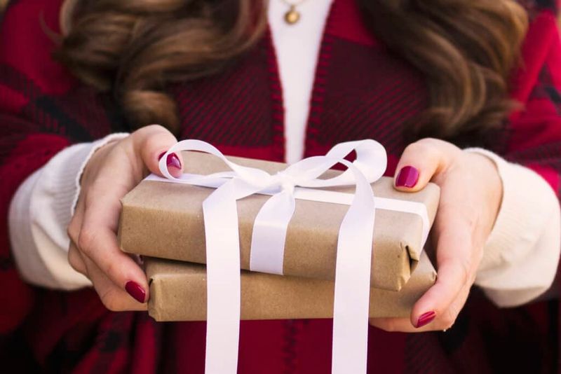 Thoughtful Gift Giving