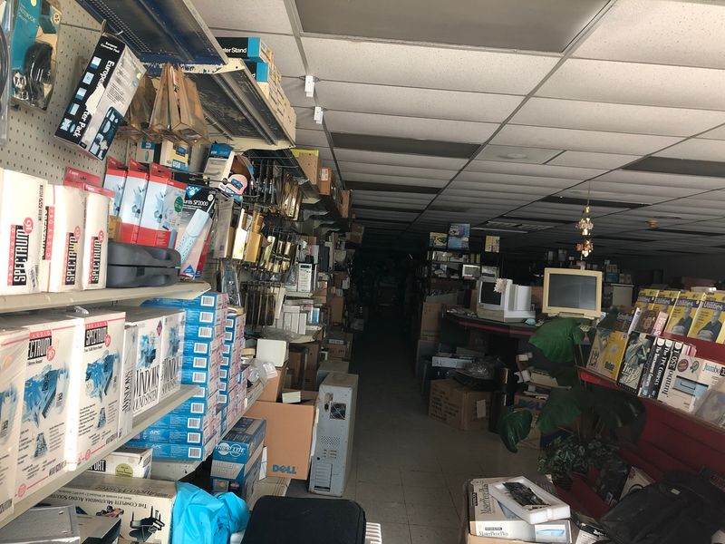 Old Electronics and Their Boxes