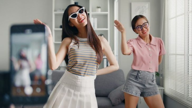 13 Trends Millennials Are Secretly Trying To Catch Up With