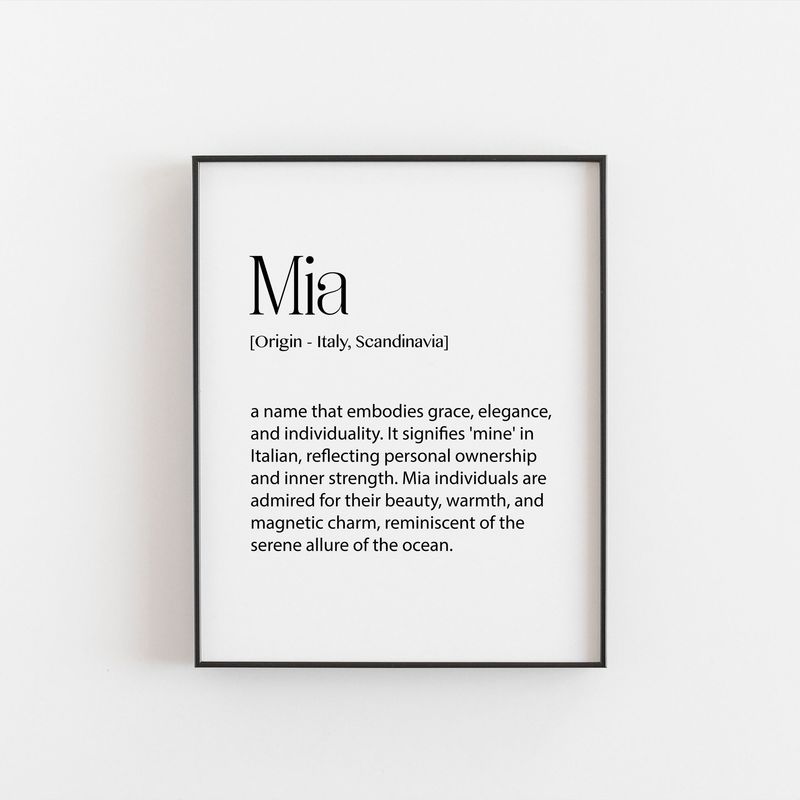 Mia