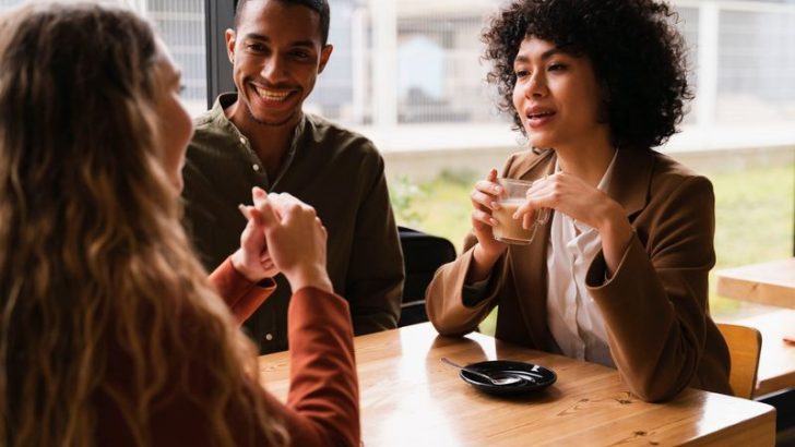 9 Simple Phrases That Immediately Disarm Toxic People (Even When Nothing Else Works)