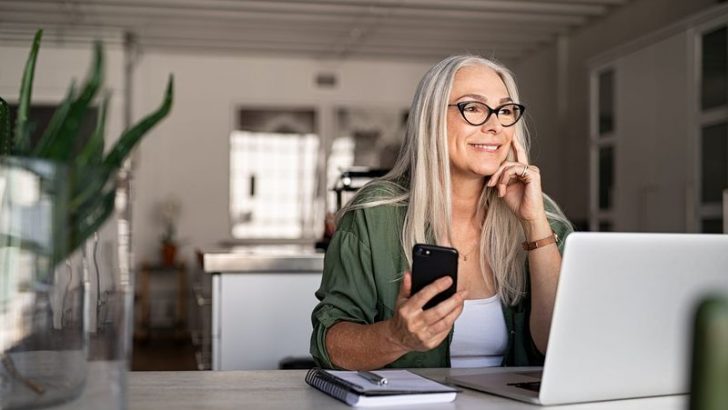 12 Things Frugal Women Have In Their Homes At All Times