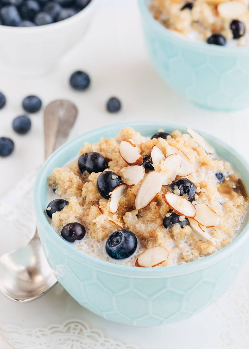 Quinoa Breakfast Bowl