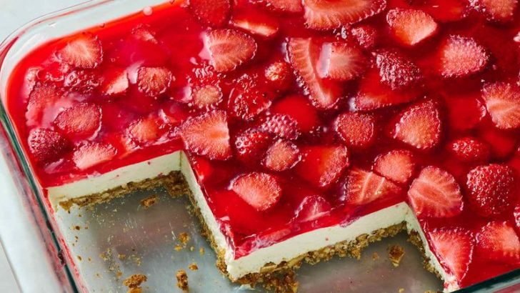 13 Classic Desserts From the ’70s That Are Hard to Come By Today