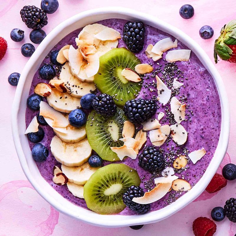 Coconut and Berry Smoothie Bowl