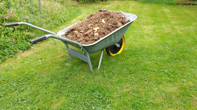 Wobbly Wheelbarrow